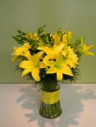Myrtle Beach Sunshine from local Myrtle Beach florist, Bright & Beautiful Flowers